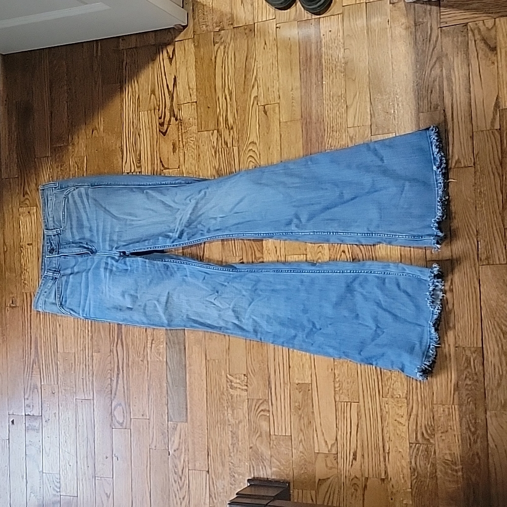 A&F flare jean